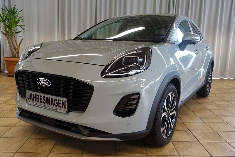 Gebraucht Ford Puma Titanium 155 PS (114 kW) 2025 Grau SUV