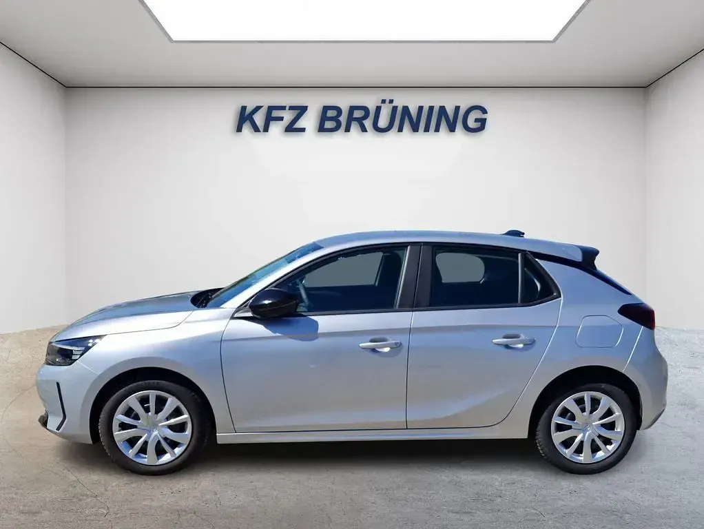 Gebraucht Opel Corsa 101 PS (74 kW) 2024 Kristall silber metallic (metallic) Kleinwagen