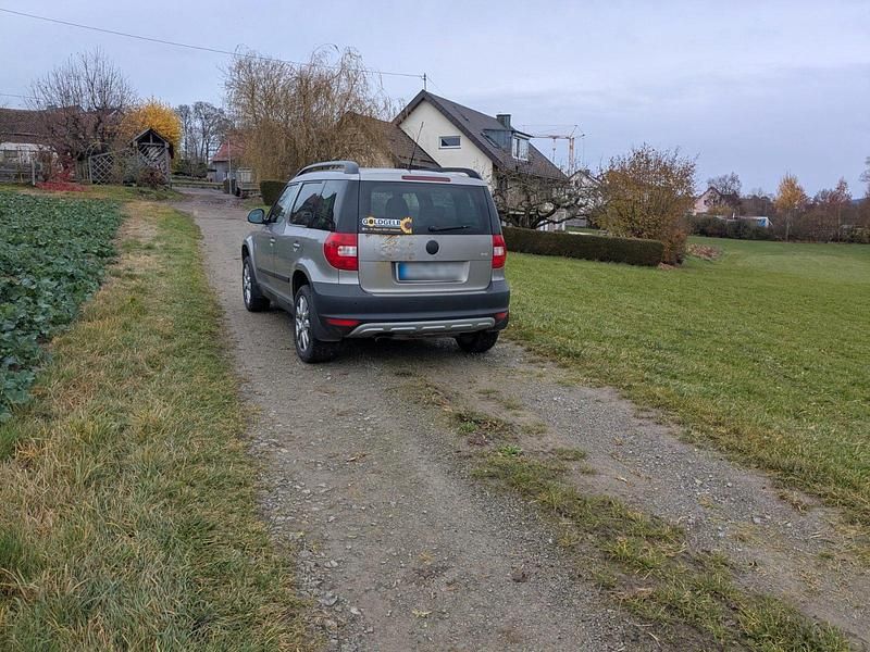 Occasion Skoda Yeti 105 ch (77 kW) 2010 Jaune SUV