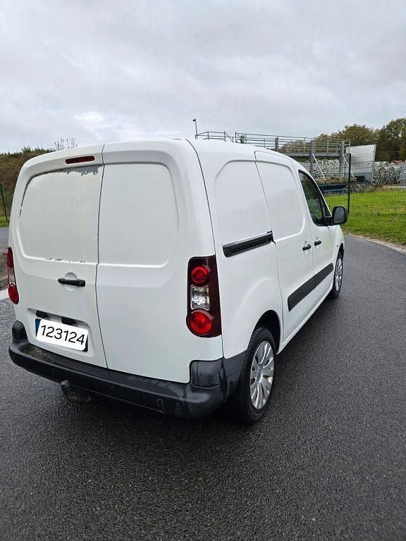 Gebraucht Citroën Berlingo Attraction 75 PS (55 kW) 2014 Weiß Van / Kleinbus