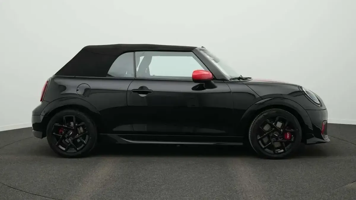Gebraucht Mini John Cooper Works Cabriolet 231 PS (169 kW) 2025 Schwarz Cabrio