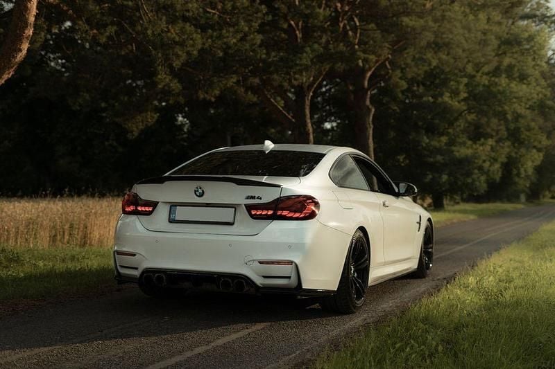Weiß Gebraucht 2014 BMW M4 Performance Coupé | 40.000 € (Superpreis) - Bild 1/4
