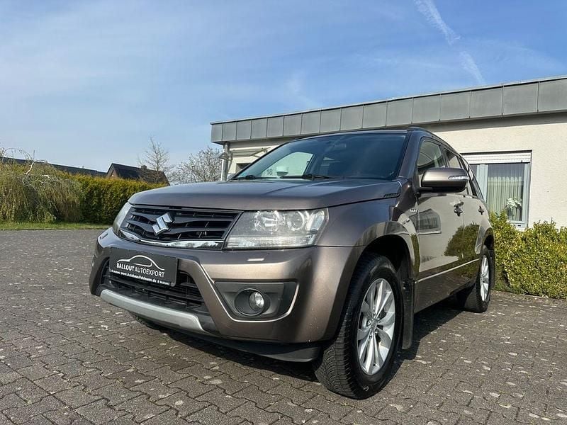 Gebraucht Suzuki Grand Vitara 129 PS (94 kW) 2013 Braun SUV
