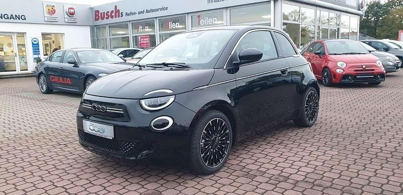 Schwarz Gebraucht 2023 Fiat 500e La Prima Kleinwagen | 32.990 € - Bild 1/4