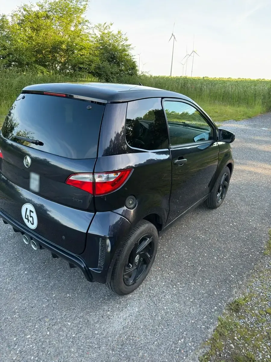 Używany Aixam Microcar Sport 2022 Niebieski Hatchback