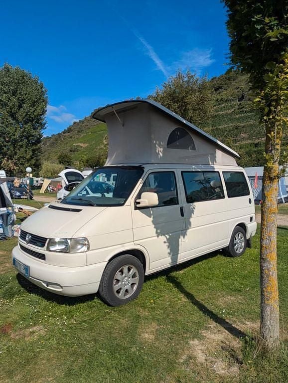 Weiß Gebraucht 2000 VW T4 California Van | 24.990 € - Bild 1/4