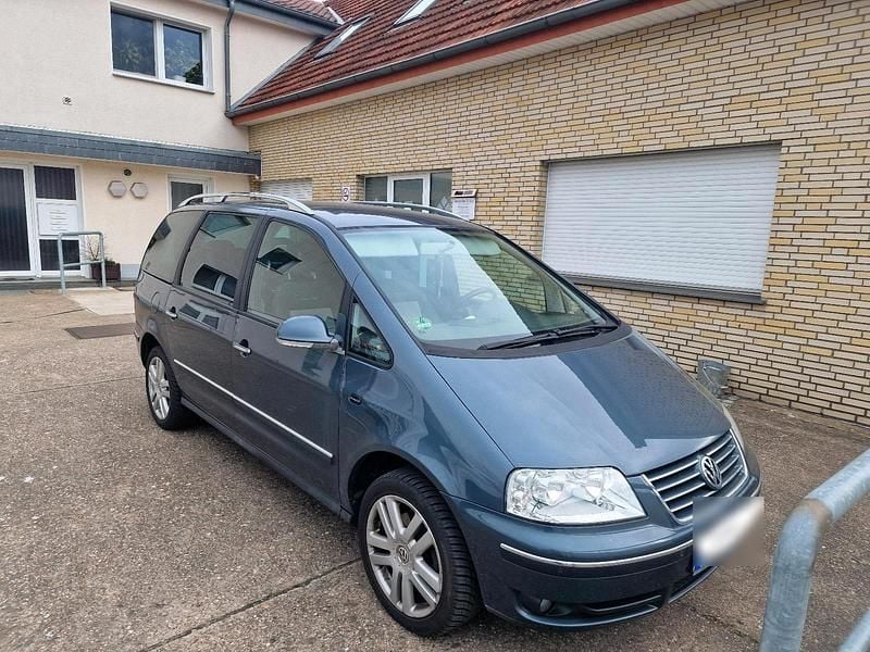 Gebraucht VW Sharan Freestyle 140 PS (102 kW) 2007 Grau Van / Kleinbus