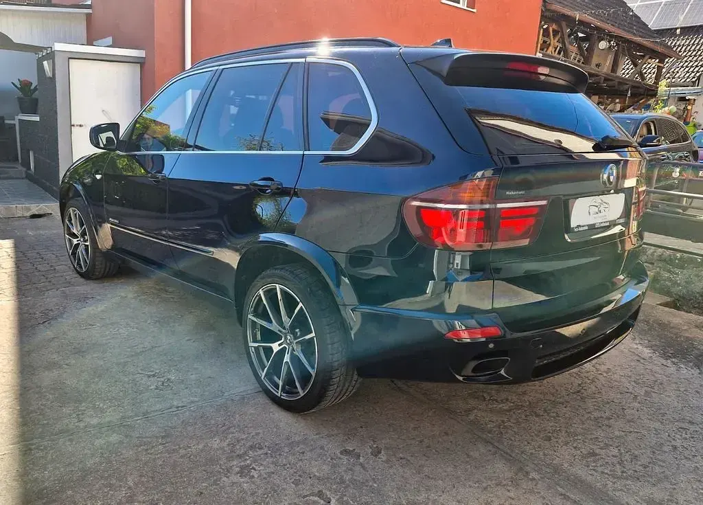 Gebraucht BMW X5 Sport Line 245 PS (180 kW) 2013 Schwarz SUV