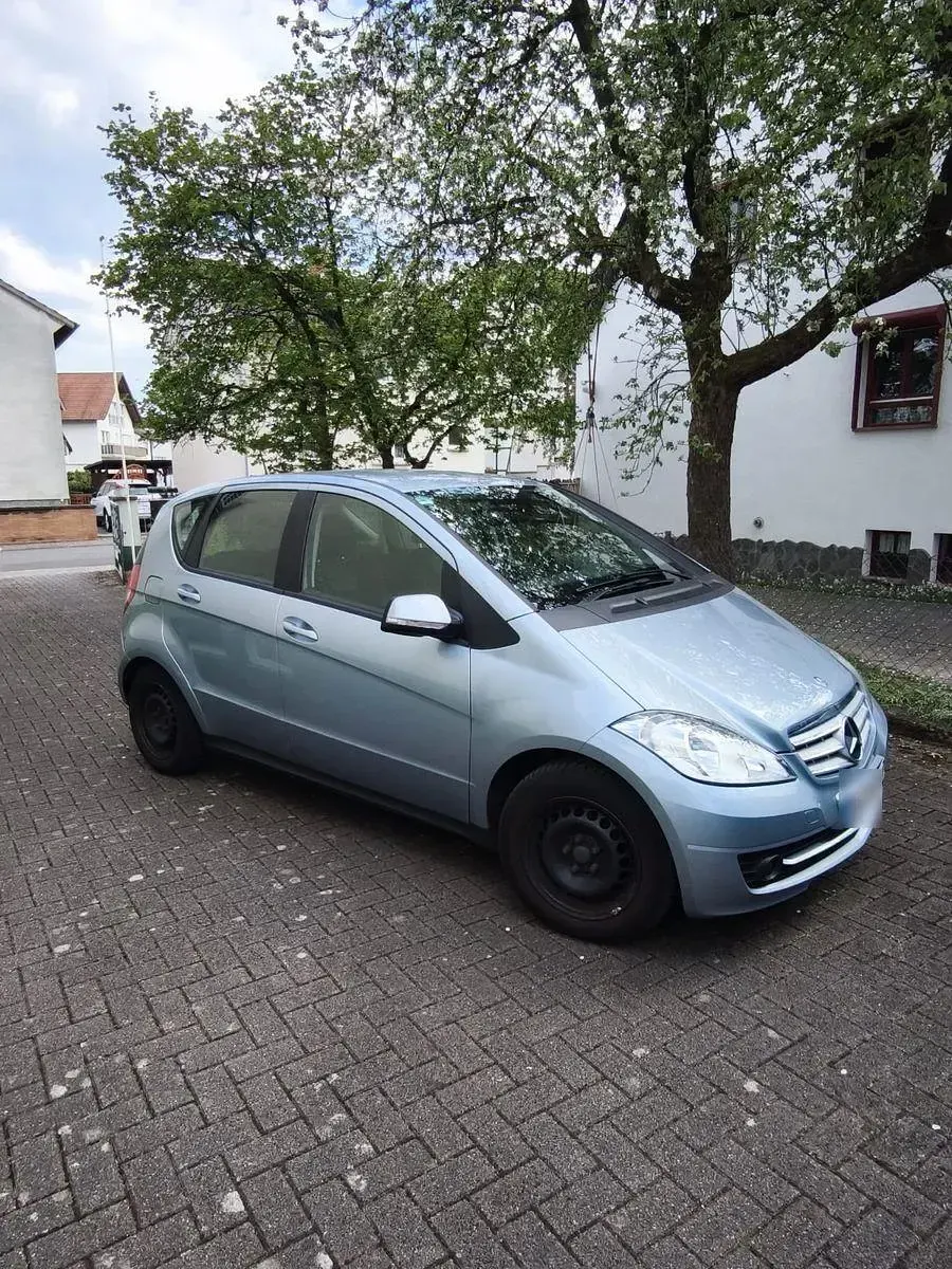 Gebraucht Mercedes A150 95 PS (69 kW) 2008 Silber Van / Kleinbus