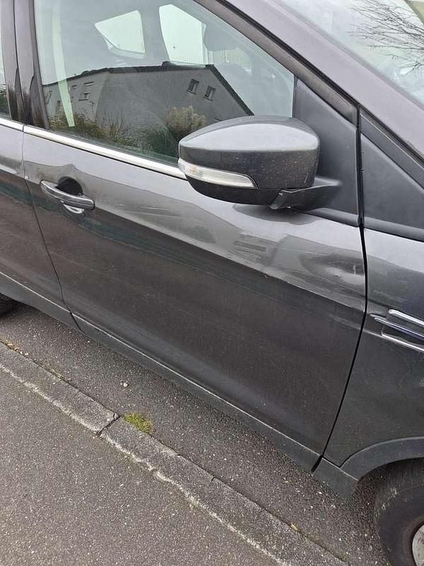 Gebraucht Ford Kuga 120 PS (88 kW) 2018 Schwarz SUV