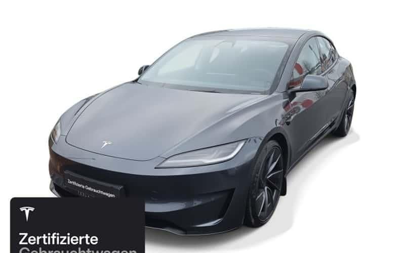 Grau Gebraucht 2025 Tesla Model 3 Performance Limousine | 53.700 € (Fairer Preis) - Bild 1/4