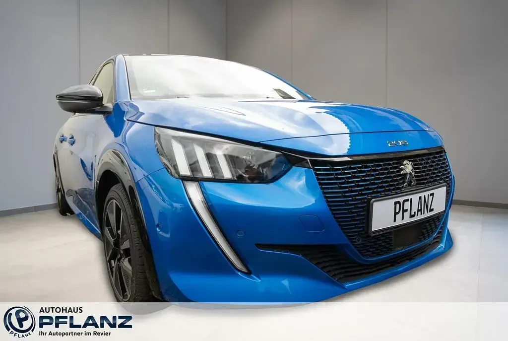 Gebraucht Peugeot e-208 GT 100 kW (136 PS) 2022 Blau Kleinwagen