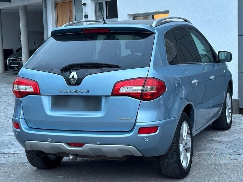 Gebraucht Renault Koleos 150 PS (110 kW) 2010 Blau SUV