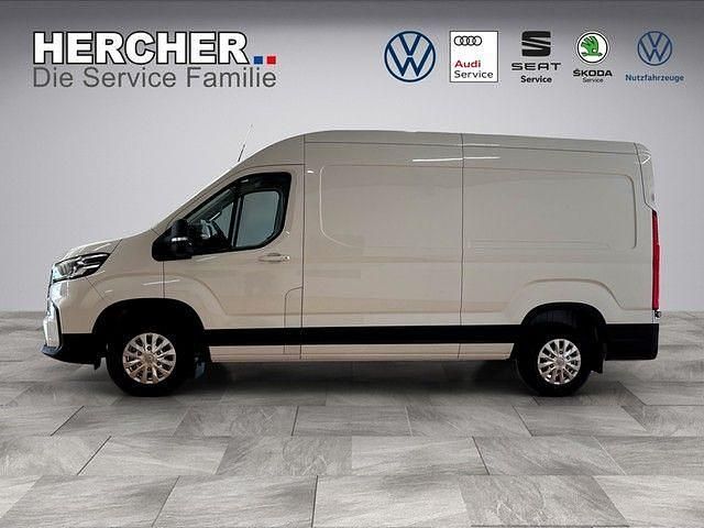 Second-hand Maxus V90 148 CP (108 kW) 2025 Alb Van