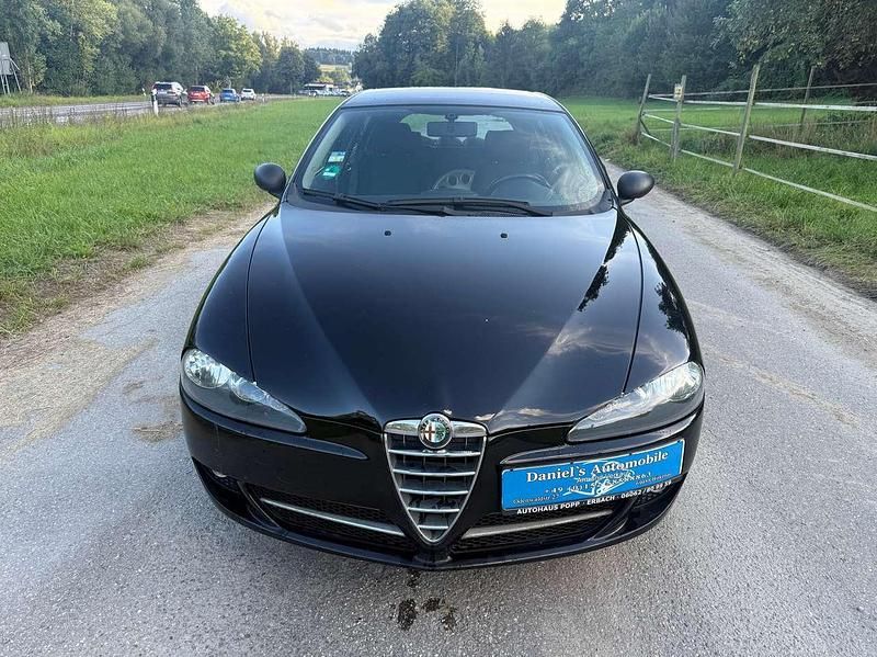Schwarz Gebraucht 2008 Alfa Romeo 147 Kleinwagen | 2.500 € (Teuer) - Bild 1/4