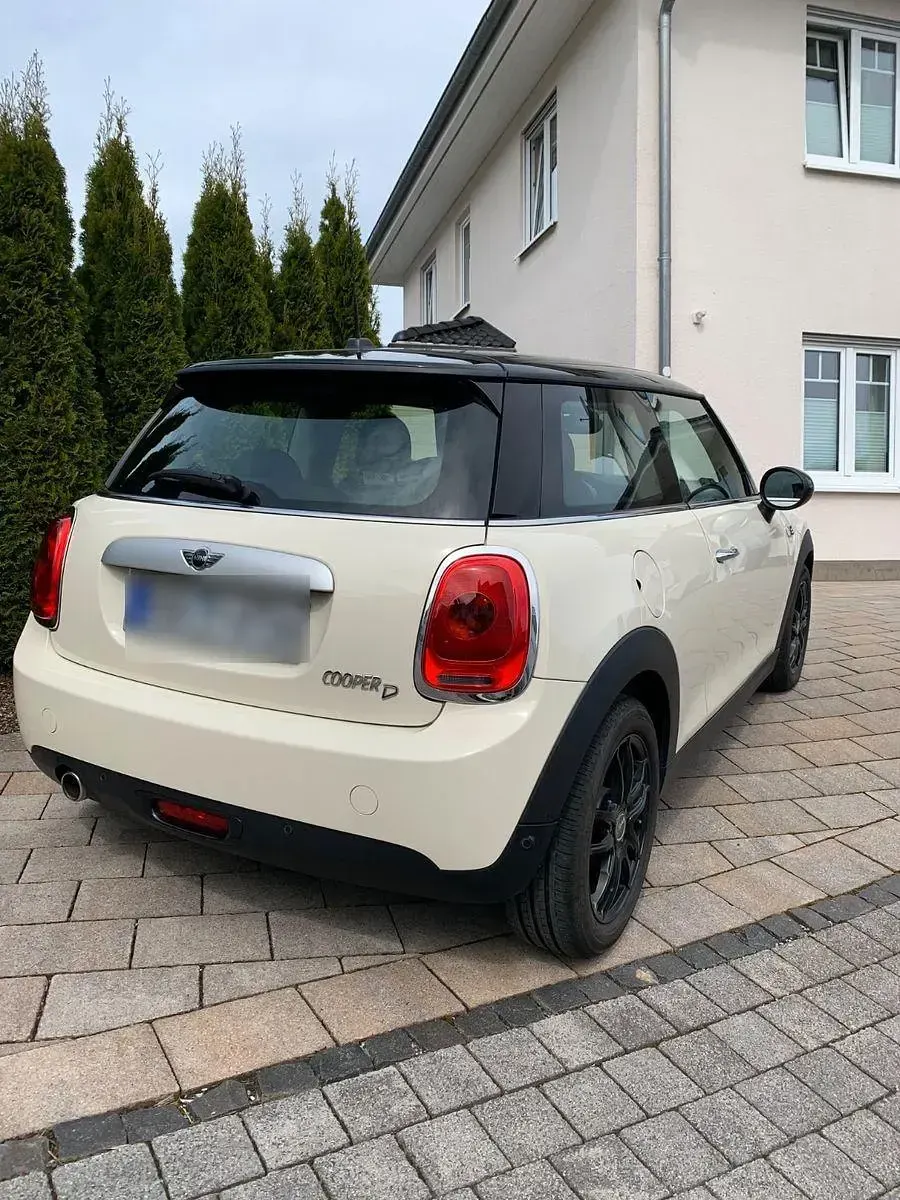 Gebraucht Mini Cooper D 116 PS (85 kW) 2015 Beige Kleinwagen