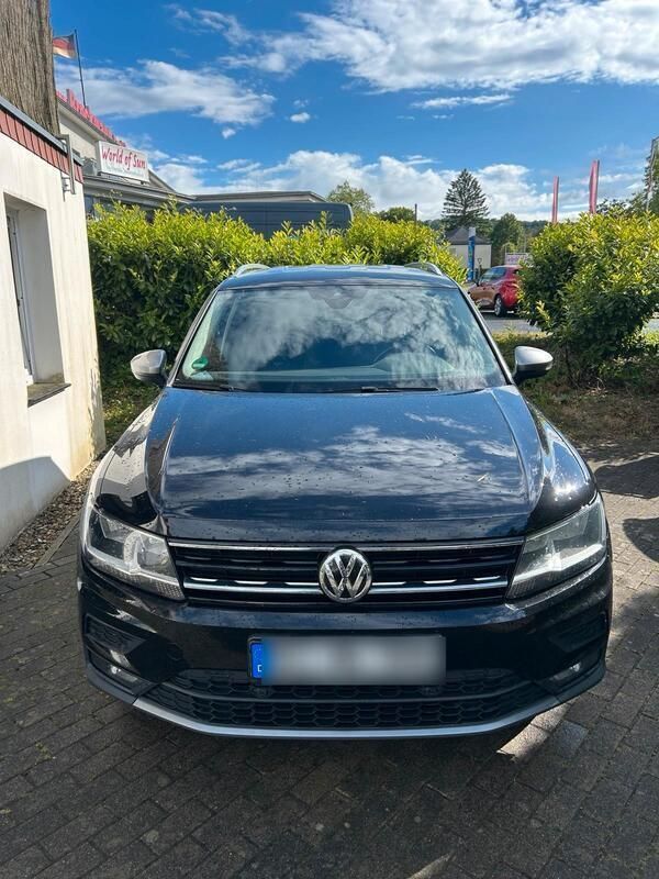 Schwarz Gebraucht 2018 VW Tiguan Allspace SUV | 18.000 € (Guter Preis) - Bild 1/4