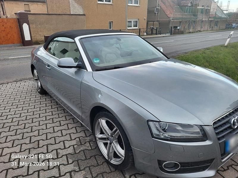 Gebraucht Audi A5 Cabriolet 179 PS (131 kW) 2010 Grau Cabrio