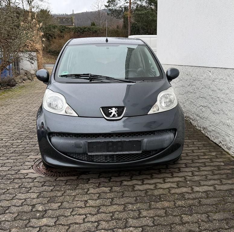 Gebraucht Peugeot 107 Filou 68 PS (50 kW) 2006 Grau Kleinwagen