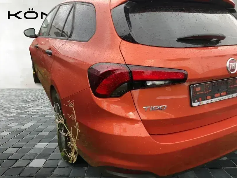 Gebraucht Fiat Tipo Cross 131 PS (96 kW) 2023 Orange Kombi