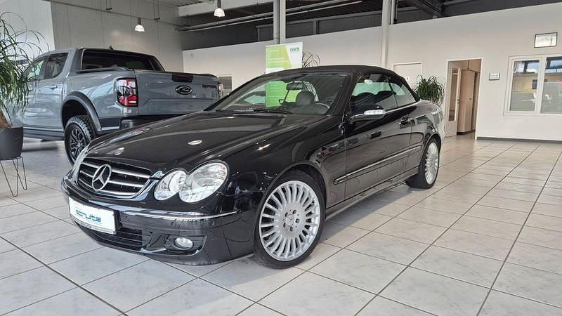 Schwarz Gebraucht 2005 Mercedes CLK200 Avantgarde Cabrio | 10.750 € (Etwas zu teuer) - Bild 1/4