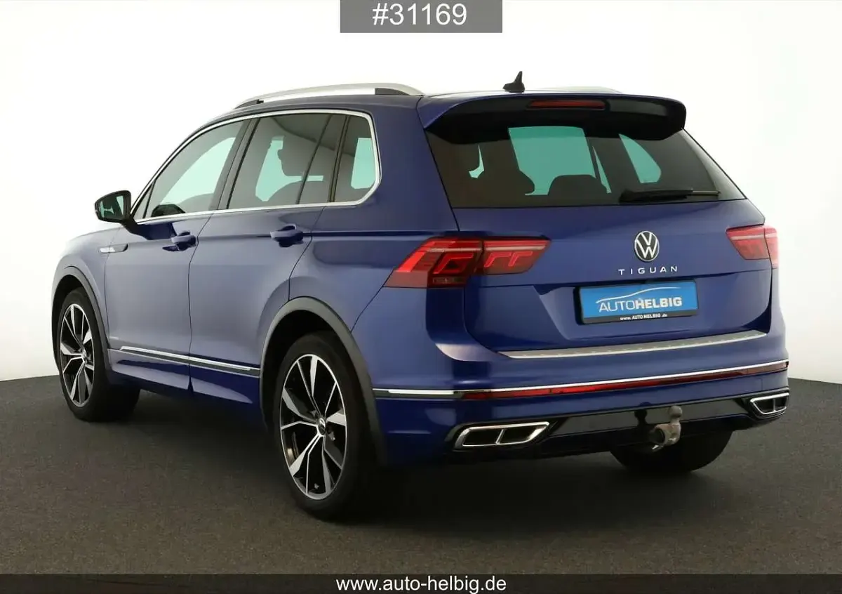 Gebraucht VW Tiguan R-line 150 PS (110 kW) 2022 Lapiz blue metallic SUV