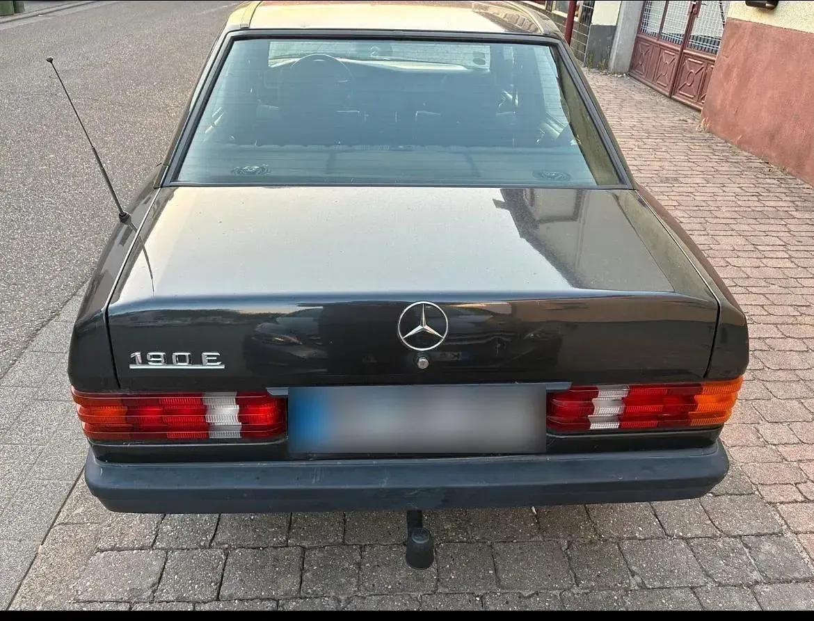Gebraucht Mercedes 190 1988 Schwarz Limousine