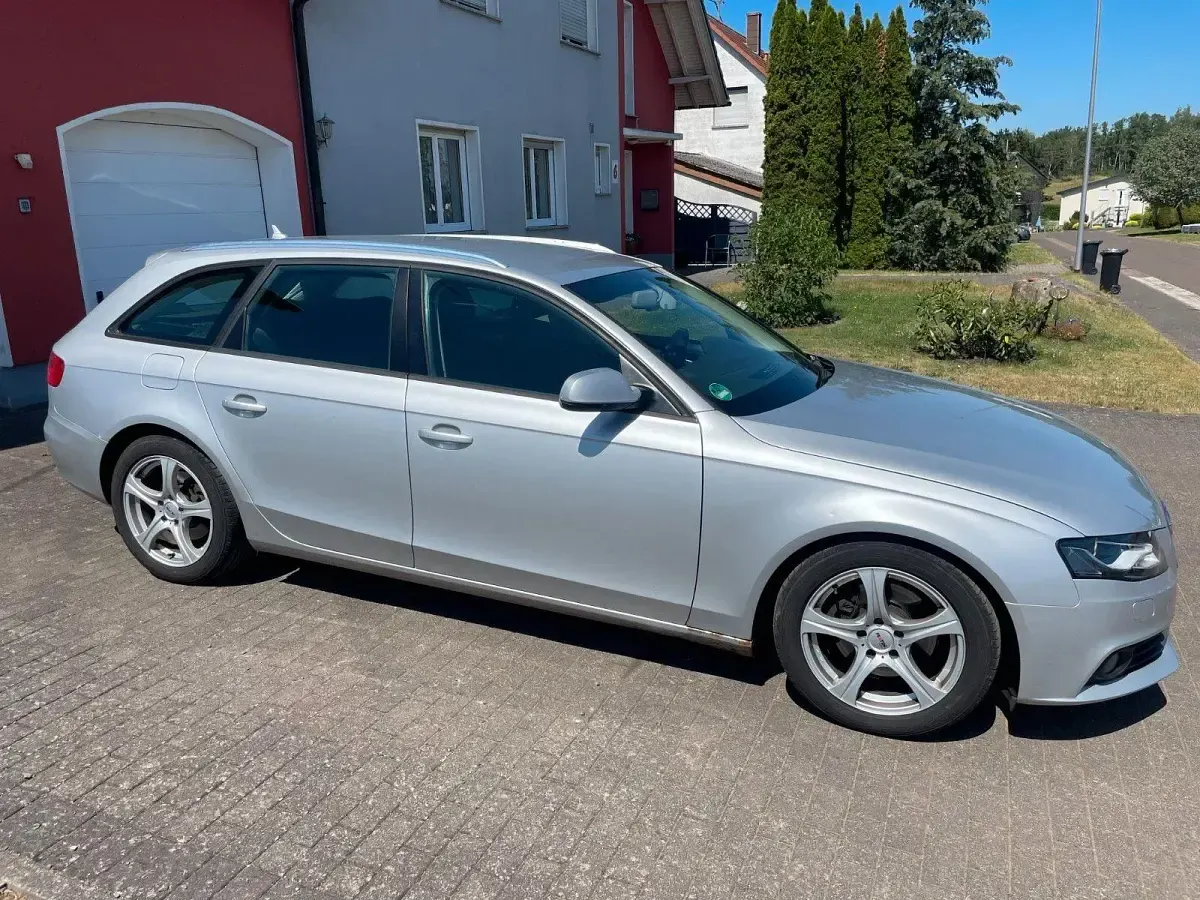 Gebraucht Audi A4 Ambition 143 PS (105 kW) 2009 Silber Kombi