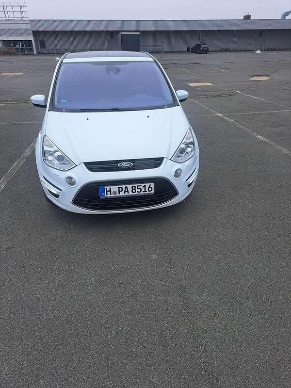 Gebraucht Ford S-MAX Titanium 200 PS (147 kW) 2011 Van / Kleinbus