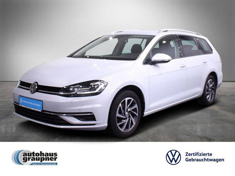 Silber / white silver (metallic) Gebraucht 2017 VW Golf VII Comfortline Kombi | 19.776 € (Fairer Preis) - Bild 1/4