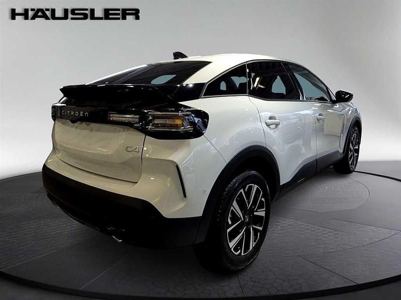 Neu Citroën C4 144 PS (105 kW) 2025 Okenit weiß metallic lackierun Limousine