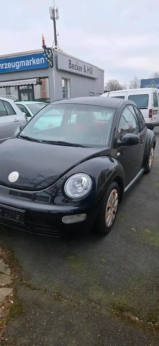 Gebraucht VW Beetle 75 PS (55 kW) 2002 Schwarz Kleinwagen