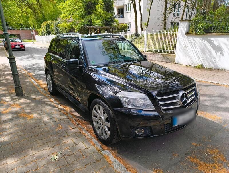 Schwarz Gebraucht 2009 Mercedes GLK350 SUV | 10.999 € (Fairer Preis) - Bild 1/4