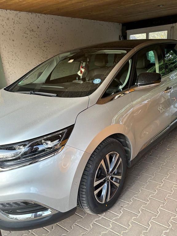 Gebraucht Renault Espace Intens 160 PS (117 kW) 2017 Silber Van / Kleinbus