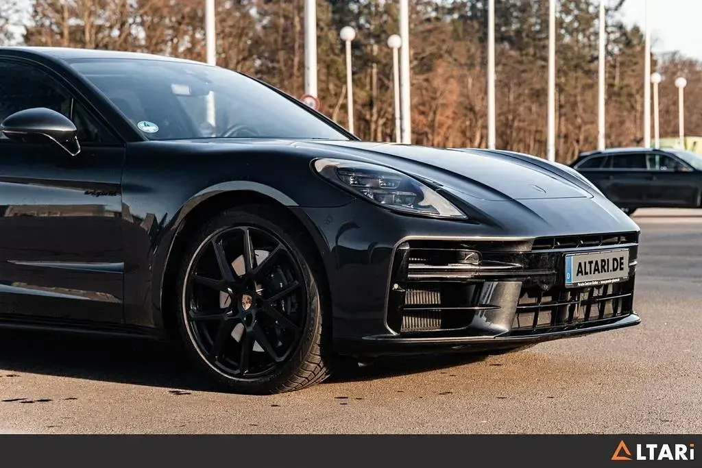 Gebraucht Porsche Panamera 4 E-Hybrid 470 PS (345 kW) 2024 Grau Kleinwagen