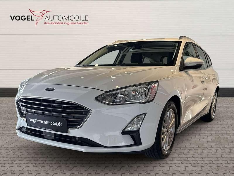 Gebraucht Ford Focus Titanium 150 PS (110 kW) 2019 Frost weiss Kombi