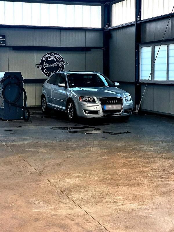 Gebraucht Audi A3 Ambiente 160 PS (117 kW) 2008 Silber Kleinwagen