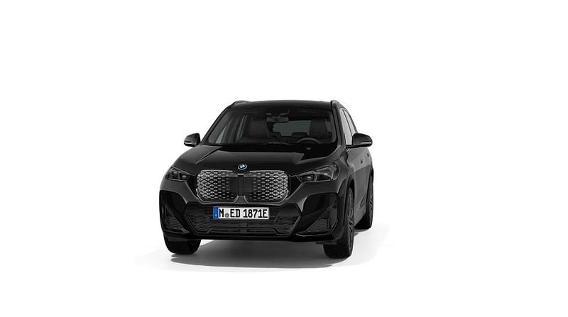 Gebraucht 2025 BMW iX1 Comfort Edition SUV | 44.512 € (Guter Preis) - Bild 1/2