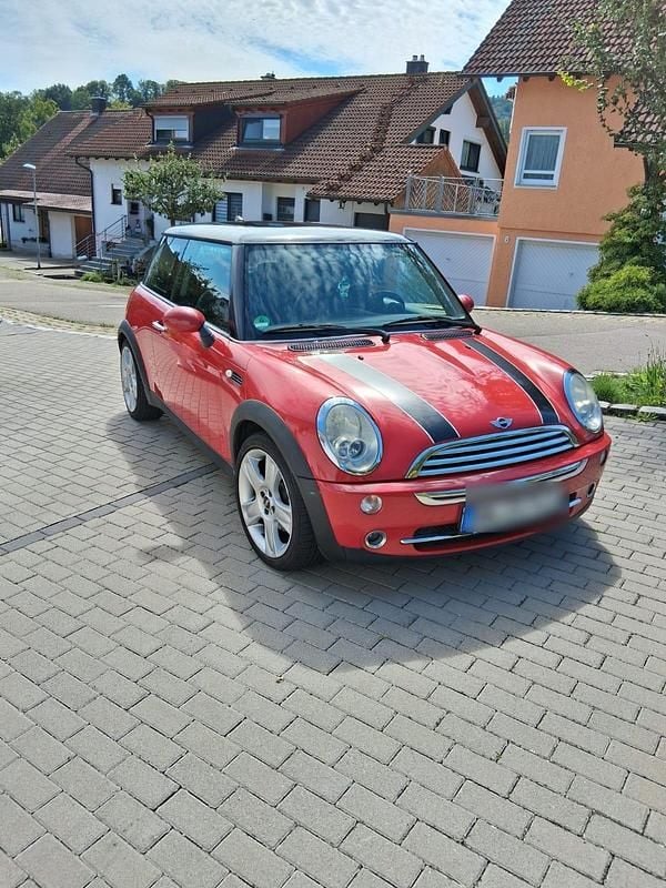Rot Gebraucht 2005 Mini Cooper Kleinwagen | 4.400 € (Fairer Preis) - Bild 1/4