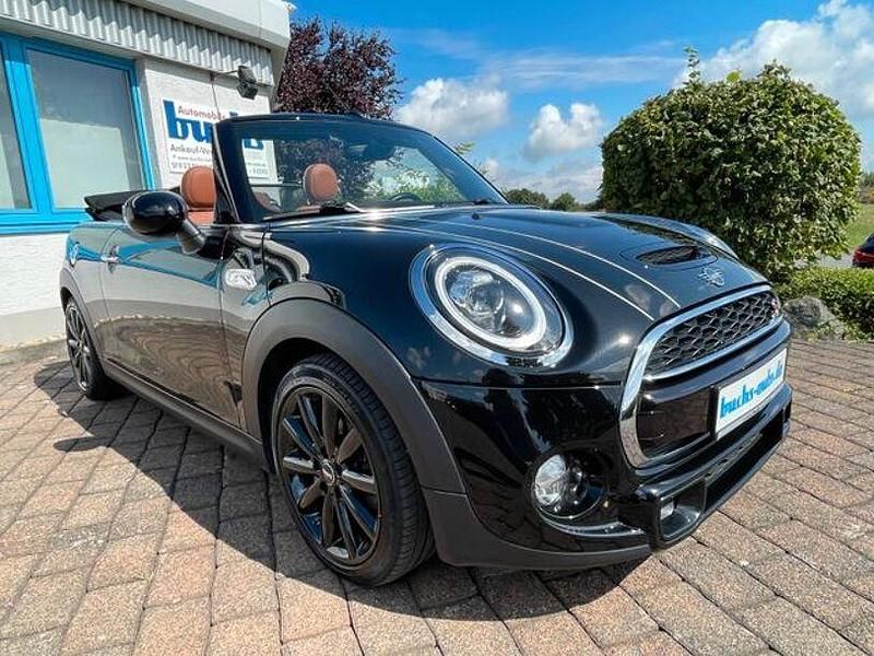 Andere Gebraucht 2018 Mini Cooper Kleinwagen | 17.990 € (Teuer) - Bild 1/4