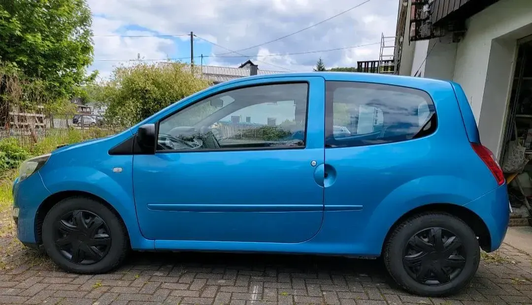Gebraucht Renault Twingo 75 PS (55 kW) 2012 Blau Kleinwagen