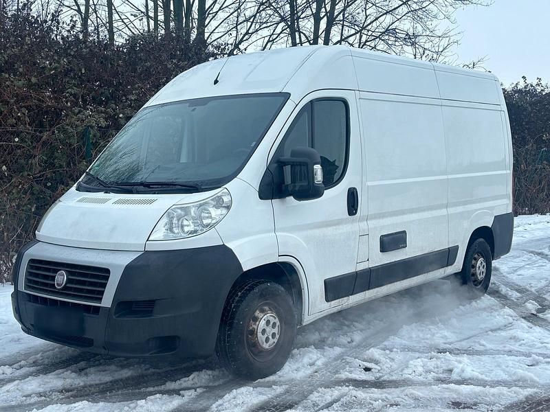 Gebraucht Fiat Ducato 130 PS (95 kW) 2013 Weiß Van