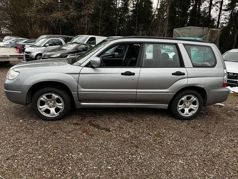 Gebraucht Subaru Forester Active 158 PS (116 kW) 2008 Silber SUV