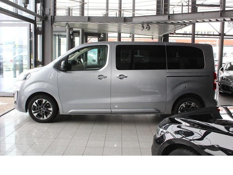 Gebraucht Opel Zafira Life Edition 177 PS (130 kW) 2022 Silber Van / Kleinbus