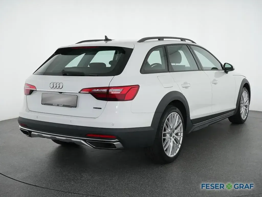 Gebraucht Audi A4 Allroad Ambiente 265 PS (194 kW) 2023 Ibisweiß Kombi