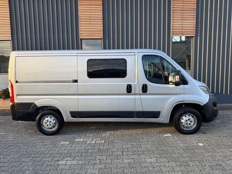 Silber Gebraucht 2020 Citroën Jumper Van / Kleinbus | 18.990 € (Fairer Preis) - Bild 1/4