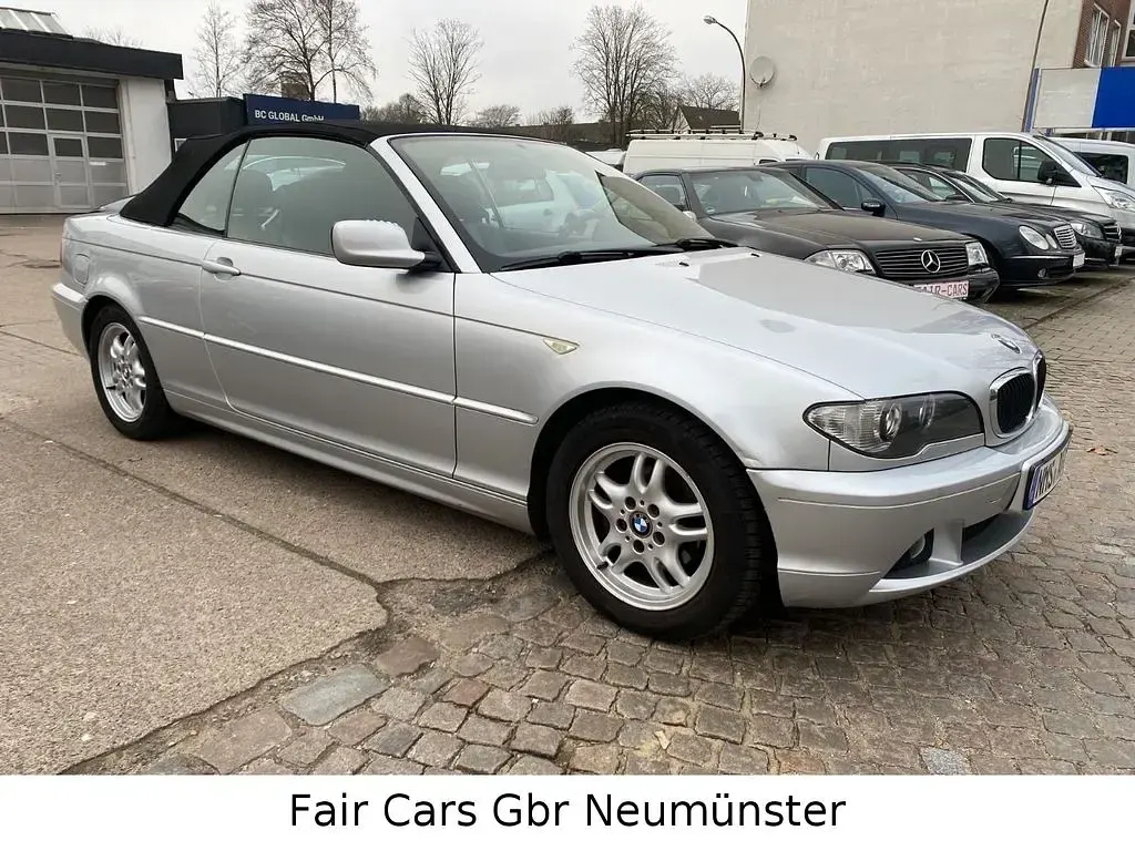 Gebraucht BMW 318 Cabriolet Sport Line 143 PS (105 kW) 2003 Silber Cabrio