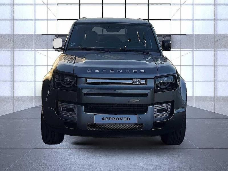 Gebraucht Land Rover Defender 252 PS (185 kW) 2023 Silicon silver