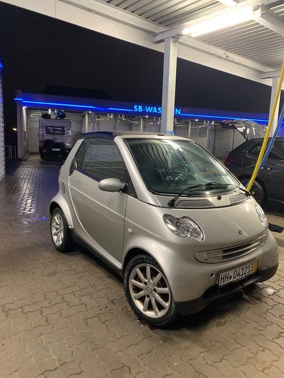 Silber Gebraucht 2004 Smart ForTwo Cabrio Passion Cabrio | 3.000 € (Fairer Preis) - Bild 1/4