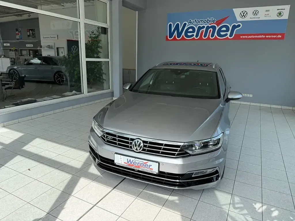 Gebraucht VW Passat Highline 190 PS (139 kW) 2019 Silber Kombi